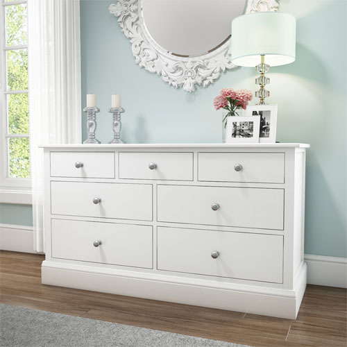Harper wide chest